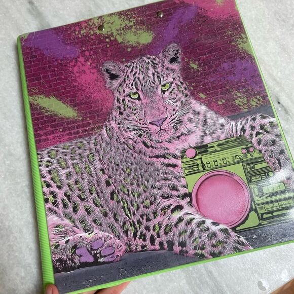 Mead Trapper Keeper Binder, 1" Round Rings, Cheetah - Picture 6 of 9